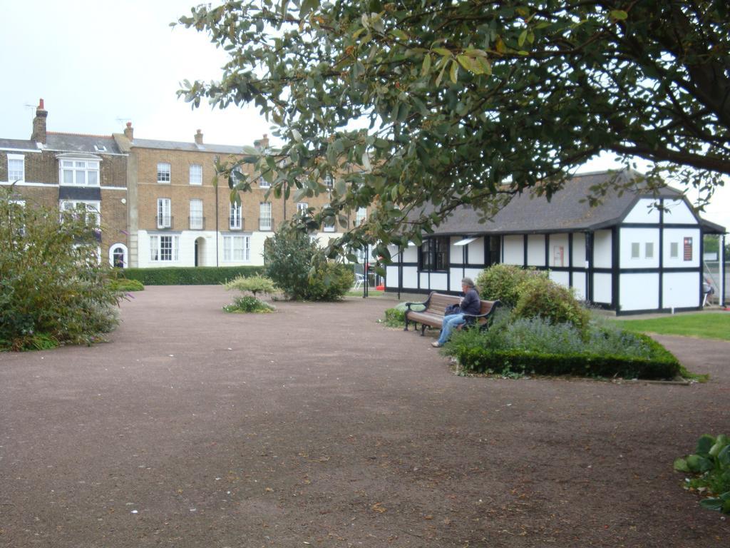Spencer Court Ramsgate Exterior foto
